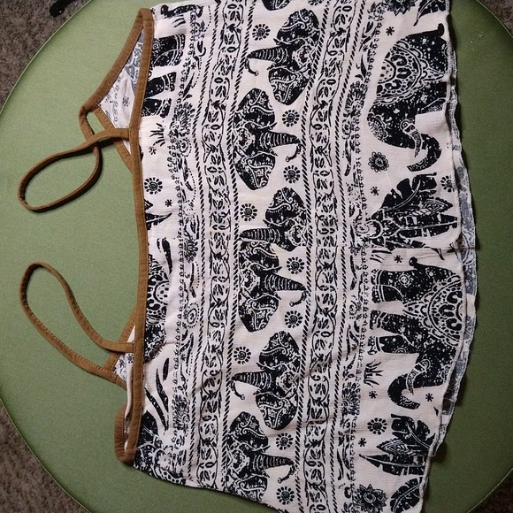 Flowy spaghetti strap! - Picture 7 of 7